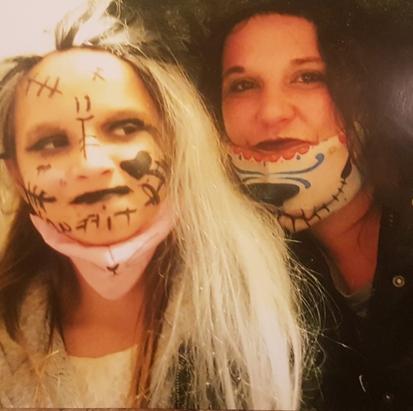 Meet your Posher, Tomi - Picture 1 of 1